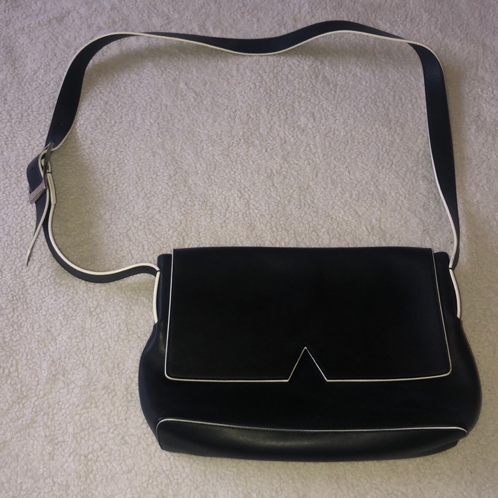 Vince V Leather Crossbody Bag. Black/White Trim.